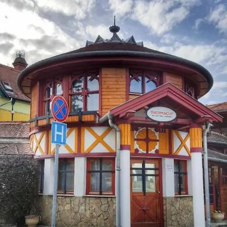 Danubia Apartment