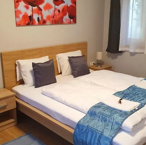 Danubia Daire Estergon